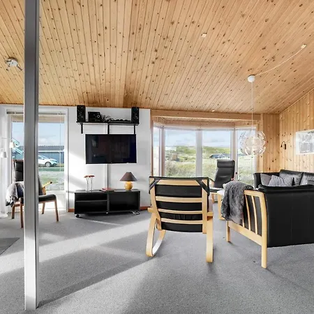 度假居 Lovely In Hvide Sande With Sauna Bjerregård