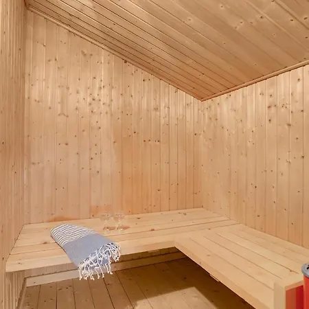 Lovely In Hvide Sande With Sauna 度假居